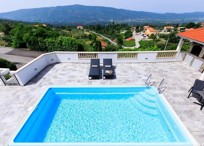 Duka By Vintage Travel